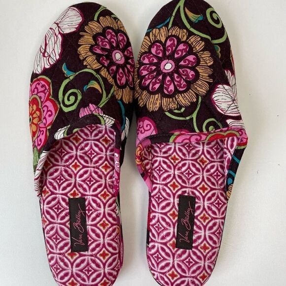 Vera Bradley Floral Slippers Size S (5-6) EUC - Picture 1 of 5